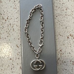 Gucci Silver Logo Chain Bracelet